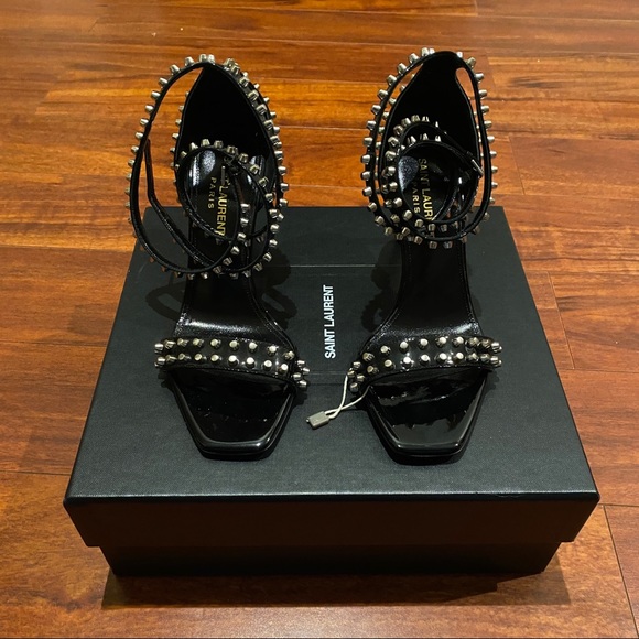 Rare Saint Laurent 105 Studded patent sandal/strap - Picture 4 of 5